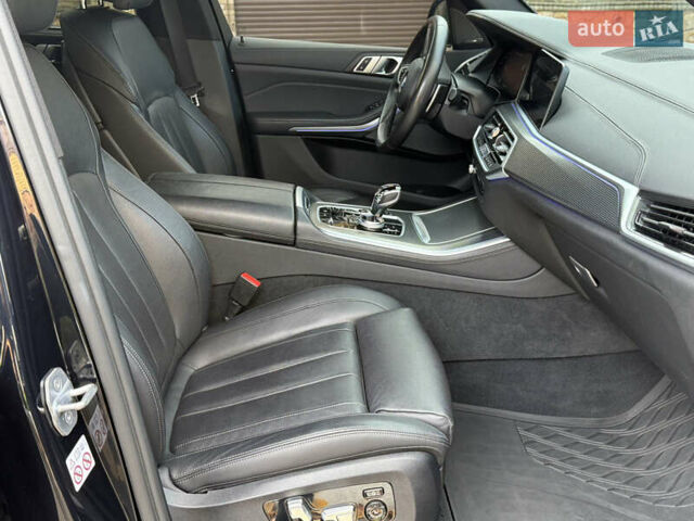 Черный БМВ Х5, объемом двигателя 3 л и пробегом 72 тыс. км за 74950 $, фото 63 на Automoto.ua