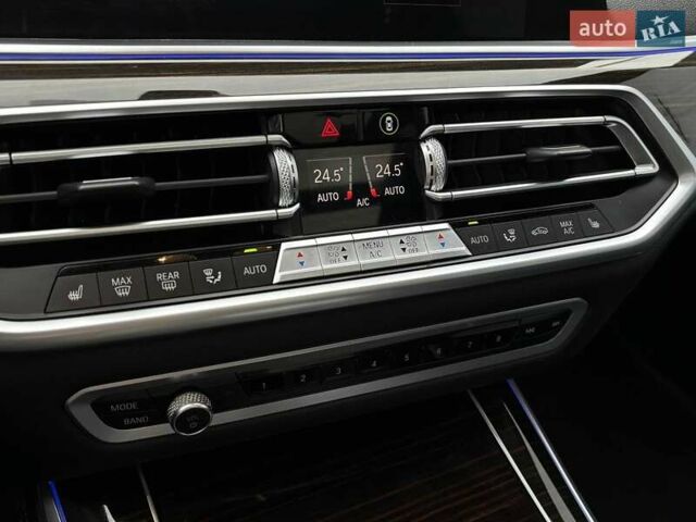 Черный БМВ Х5, объемом двигателя 3 л и пробегом 175 тыс. км за 41500 $, фото 57 на Automoto.ua