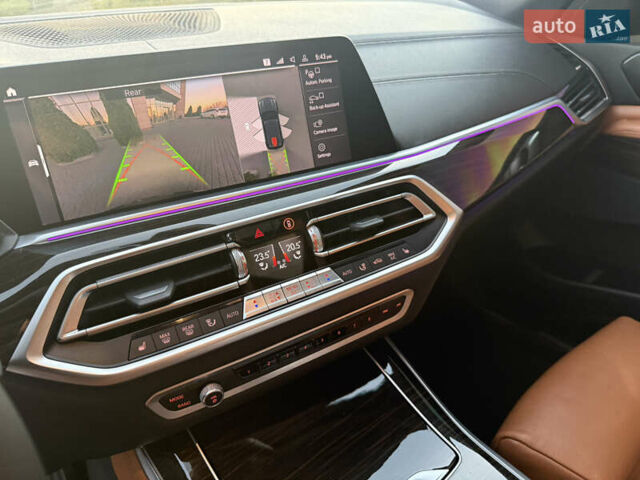 Черный БМВ Х5, объемом двигателя 3 л и пробегом 203 тыс. км за 44900 $, фото 46 на Automoto.ua