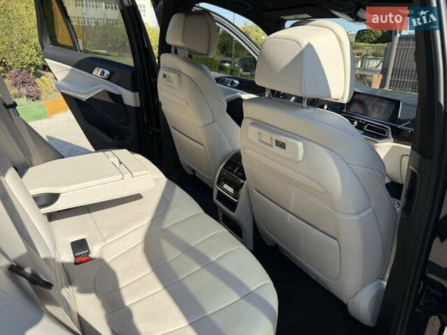 Черный БМВ Х5, объемом двигателя 0 л и пробегом 130 тыс. км за 49900 $, фото 17 на Automoto.ua