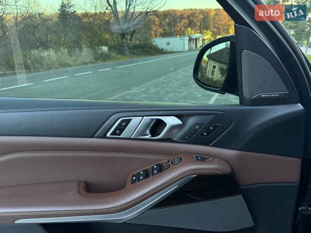 Черный БМВ Х5, объемом двигателя 3 л и пробегом 80 тыс. км за 68900 $, фото 70 на Automoto.ua