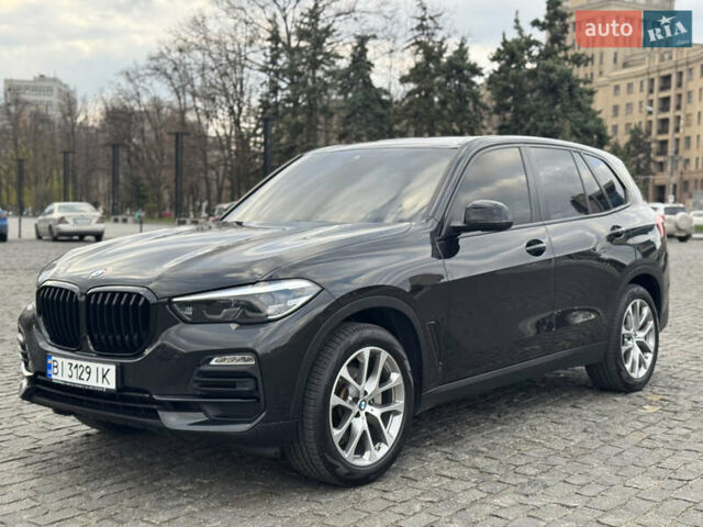 Черный БМВ Х5, объемом двигателя 3 л и пробегом 150 тыс. км за 48000 $, фото 1 на Automoto.ua
