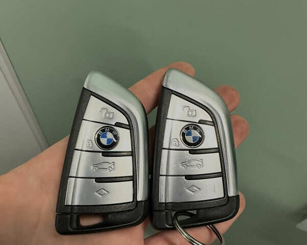 Чорний БМВ Х5, об'ємом двигуна 3 л та пробігом 107 тис. км за 63999 $, фото 86 на Automoto.ua