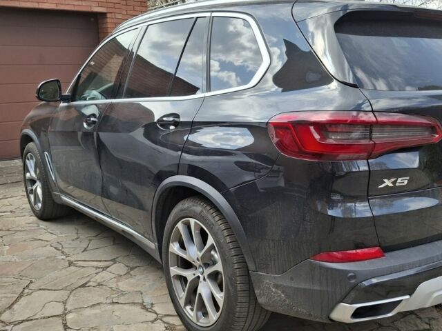 Чорний БМВ Х5, об'ємом двигуна 3 л та пробігом 58 тис. км за 49000 $, фото 1 на Automoto.ua