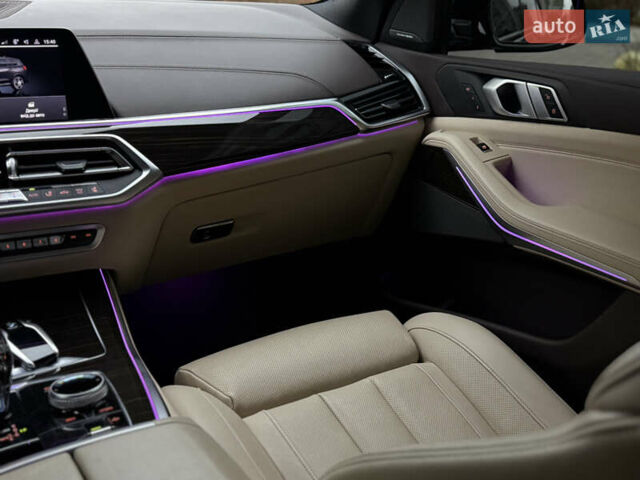 Чорний БМВ Х5, об'ємом двигуна 3 л та пробігом 156 тис. км за 63500 $, фото 66 на Automoto.ua