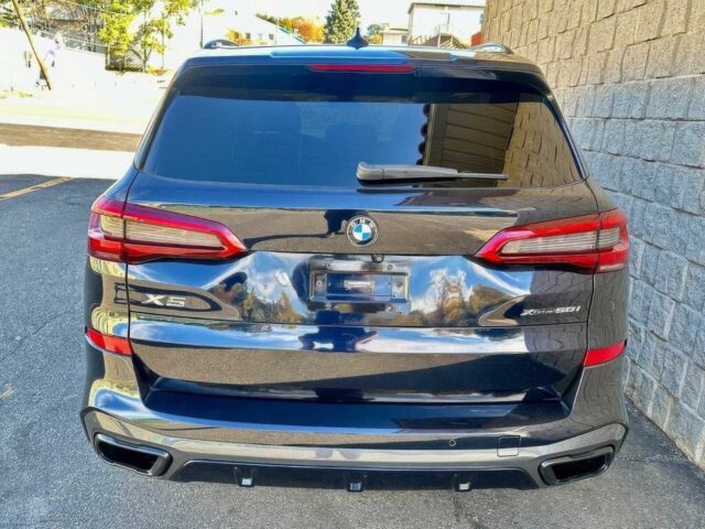 Черный БМВ Х5, объемом двигателя 4.4 л и пробегом 31 тыс. км за 32799 $, фото 5 на Automoto.ua