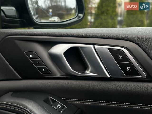 Чорний БМВ Х5, об'ємом двигуна 2.99 л та пробігом 183 тис. км за 53500 $, фото 80 на Automoto.ua