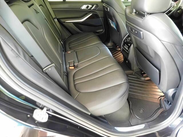 Черный БМВ Х5, объемом двигателя 3 л и пробегом 40 тыс. км за 25000 $, фото 12 на Automoto.ua