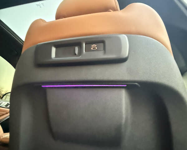 Черный БМВ Х5, объемом двигателя 3 л и пробегом 203 тыс. км за 44900 $, фото 31 на Automoto.ua