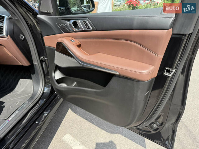 Черный БМВ Х5, объемом двигателя 2.99 л и пробегом 111 тыс. км за 72800 $, фото 33 на Automoto.ua