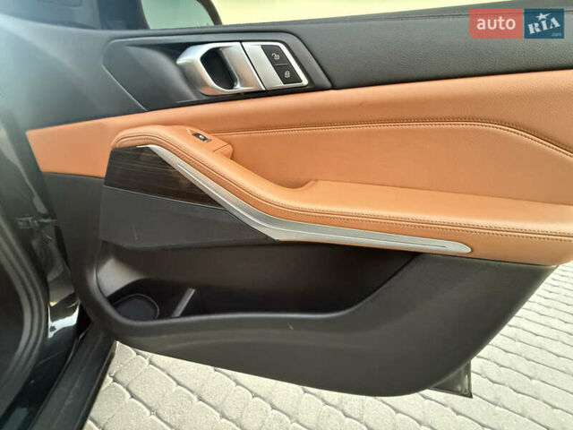 Черный БМВ Х5, объемом двигателя 3 л и пробегом 203 тыс. км за 44900 $, фото 23 на Automoto.ua