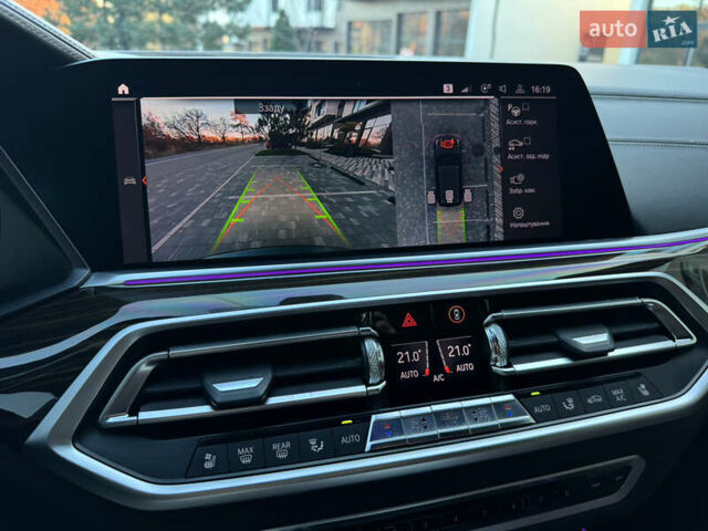 Черный БМВ Х5, объемом двигателя 3 л и пробегом 80 тыс. км за 68900 $, фото 61 на Automoto.ua