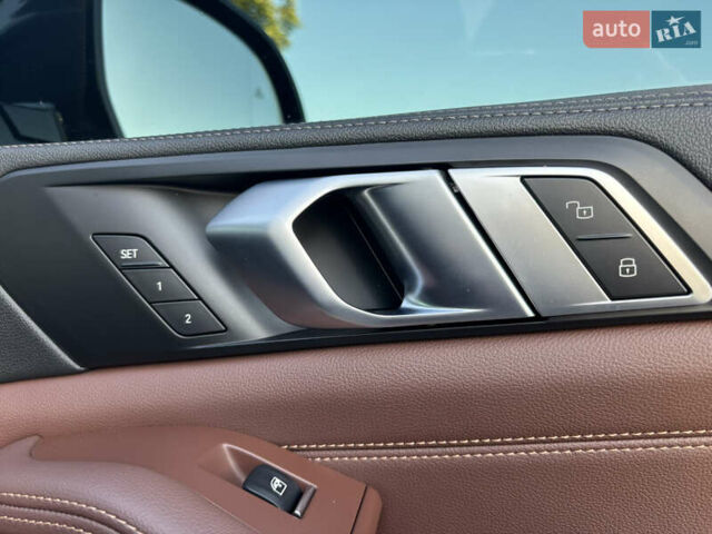 Черный БМВ Х5, объемом двигателя 2.99 л и пробегом 130 тыс. км за 69999 $, фото 101 на Automoto.ua