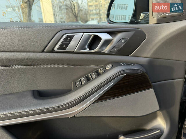 Черный БМВ Х5, объемом двигателя 2.99 л и пробегом 124 тыс. км за 55700 $, фото 23 на Automoto.ua