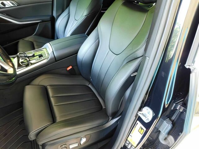 Черный БМВ Х5, объемом двигателя 3 л и пробегом 40 тыс. км за 25000 $, фото 6 на Automoto.ua