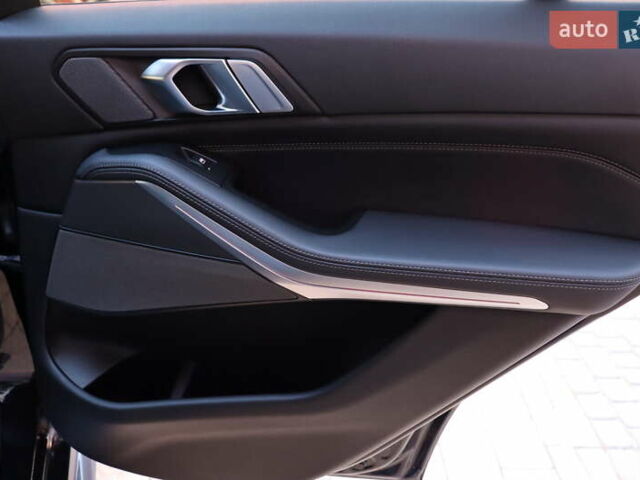 Чорний БМВ Х5, об'ємом двигуна 3 л та пробігом 180 тис. км за 56900 $, фото 38 на Automoto.ua