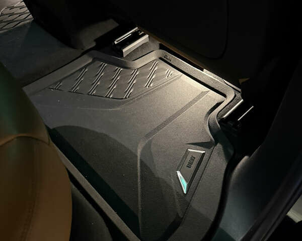 Чорний БМВ Х5, об'ємом двигуна 3 л та пробігом 107 тис. км за 63999 $, фото 43 на Automoto.ua