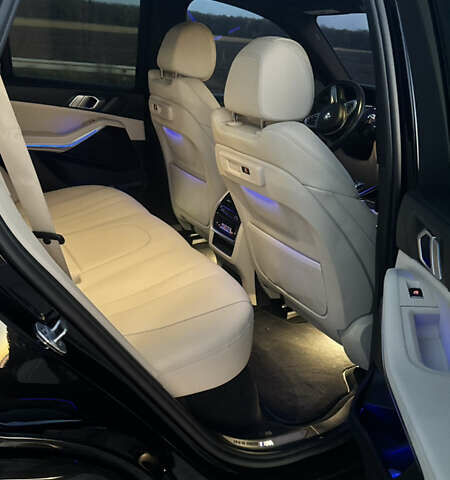 Чорний БМВ Х5, об'ємом двигуна 3 л та пробігом 67 тис. км за 56000 $, фото 3 на Automoto.ua