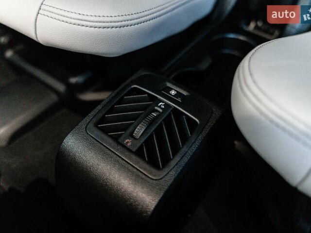 Чорний БМВ Х5, об'ємом двигуна 2.99 л та пробігом 124 тис. км за 64990 $, фото 29 на Automoto.ua