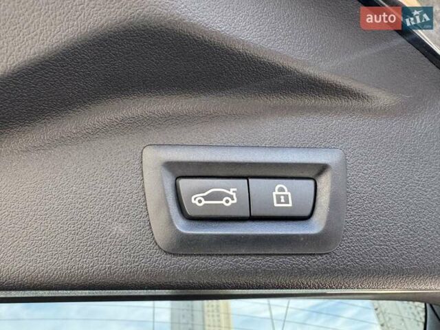 БМВ Х5 2019 у Дніпро (Дніпропетровську) на Automoto.ua Чорний БМВ Х5, об'ємом двигуна 3 л та пробігом 54 тис. км за 51500 $, фото 20 на Automoto.ua