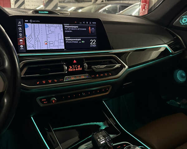 Чорний БМВ Х5, об'ємом двигуна 3 л та пробігом 107 тис. км за 63999 $, фото 64 на Automoto.ua