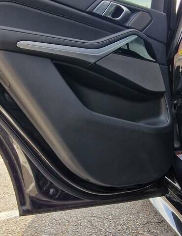 Чорний БМВ Х5, об'ємом двигуна 2.99 л та пробігом 212 тис. км за 52000 $, фото 17 на Automoto.ua