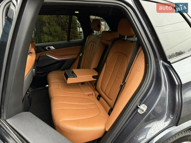 Черный БМВ Х5, объемом двигателя 3 л и пробегом 115 тыс. км за 52900 $, фото 8 на Automoto.ua