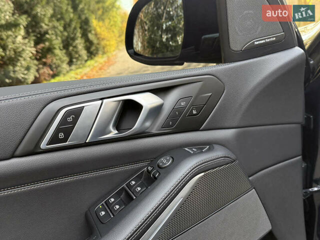 Черный БМВ Х5, объемом двигателя 3 л и пробегом 72 тыс. км за 74950 $, фото 34 на Automoto.ua