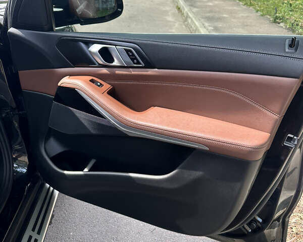 Черный БМВ Х5, объемом двигателя 2.99 л и пробегом 162 тыс. км за 52000 $, фото 21 на Automoto.ua