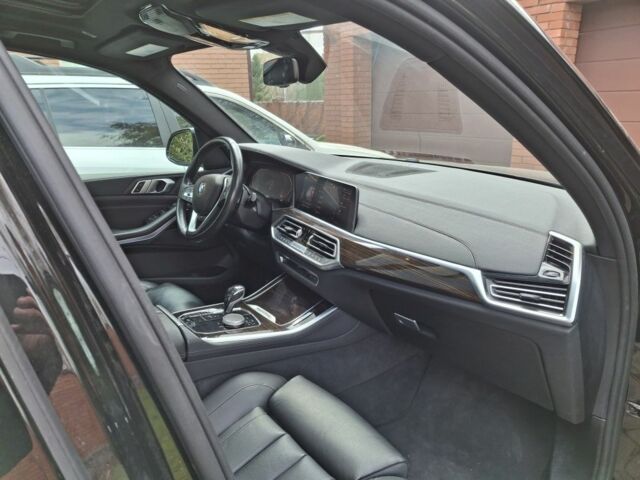 Черный БМВ Х5, объемом двигателя 3 л и пробегом 58 тыс. км за 52500 $, фото 3 на Automoto.ua