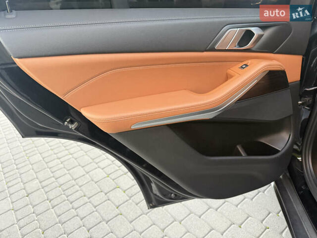 Черный БМВ Х5, объемом двигателя 3 л и пробегом 203 тыс. км за 44900 $, фото 62 на Automoto.ua