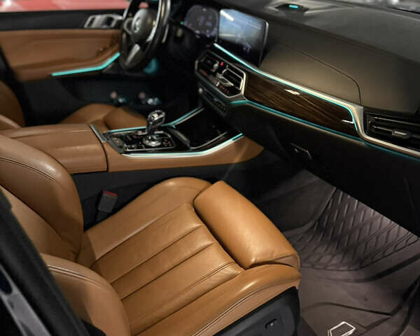 Чорний БМВ Х5, об'ємом двигуна 3 л та пробігом 107 тис. км за 63999 $, фото 37 на Automoto.ua