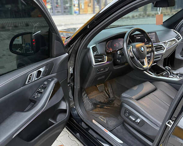 Черный БМВ Х5, объемом двигателя 3 л и пробегом 85 тыс. км за 58000 $, фото 11 на Automoto.ua