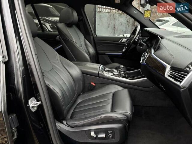 Черный БМВ Х5, объемом двигателя 3 л и пробегом 175 тыс. км за 41500 $, фото 15 на Automoto.ua