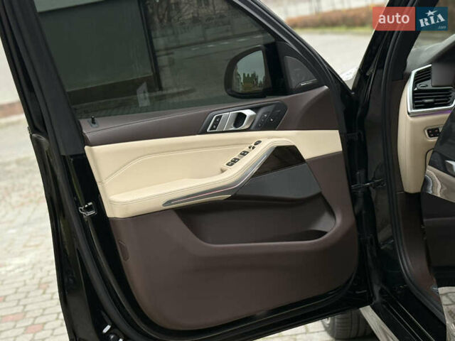 Чорний БМВ Х5, об'ємом двигуна 3 л та пробігом 156 тис. км за 63500 $, фото 33 на Automoto.ua