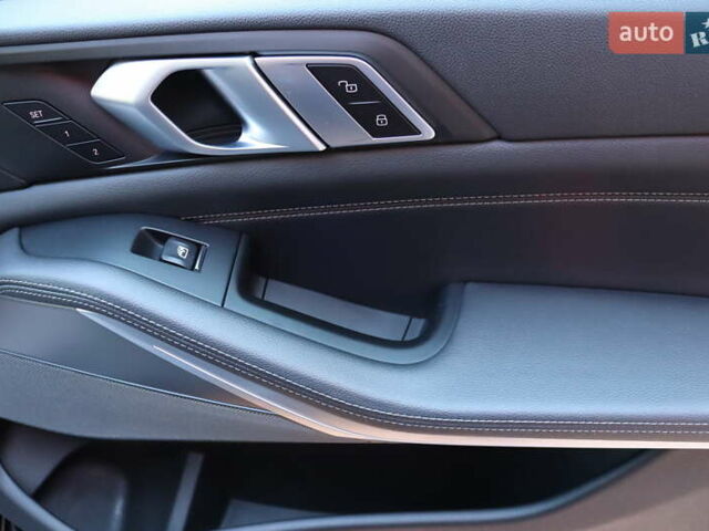 Чорний БМВ Х5, об'ємом двигуна 3 л та пробігом 180 тис. км за 56900 $, фото 35 на Automoto.ua