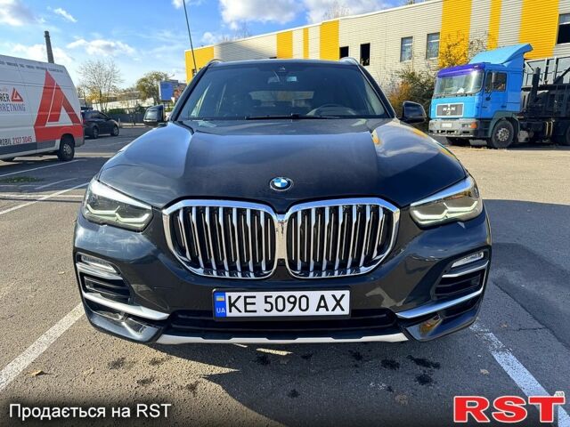 Черный БМВ Х5, объемом двигателя 3 л и пробегом 54 тыс. км за 51500 $, фото 2 на Automoto.ua