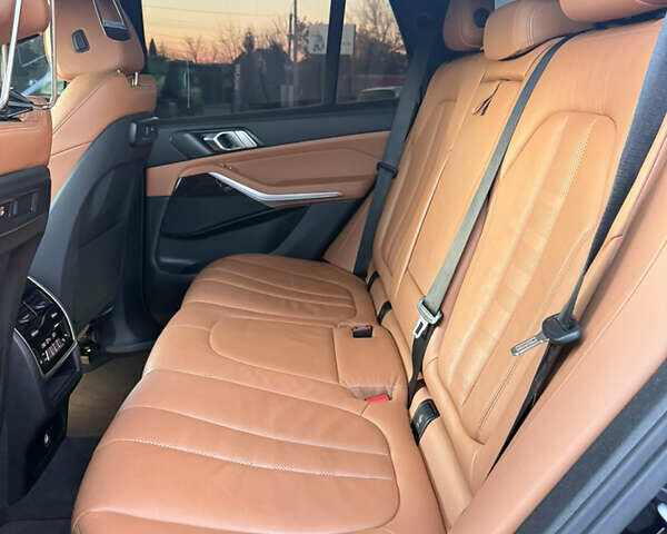 Черный БМВ Х5, объемом двигателя 3 л и пробегом 203 тыс. км за 44900 $, фото 64 на Automoto.ua