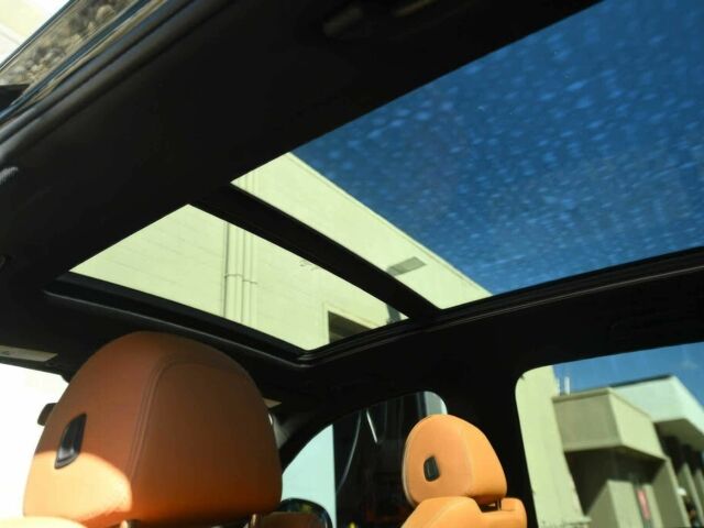 Черный БМВ Х5, объемом двигателя 3 л и пробегом 37 тыс. км за 25000 $, фото 9 на Automoto.ua