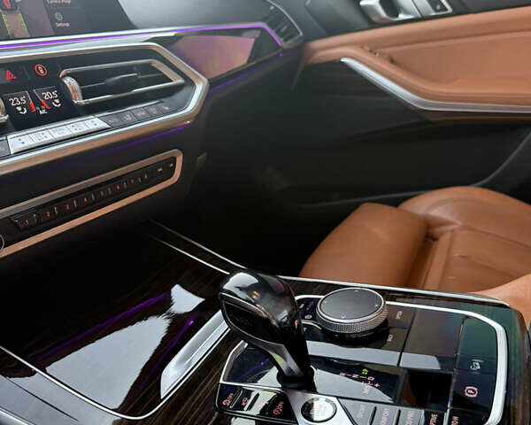 Черный БМВ Х5, объемом двигателя 3 л и пробегом 203 тыс. км за 44900 $, фото 45 на Automoto.ua