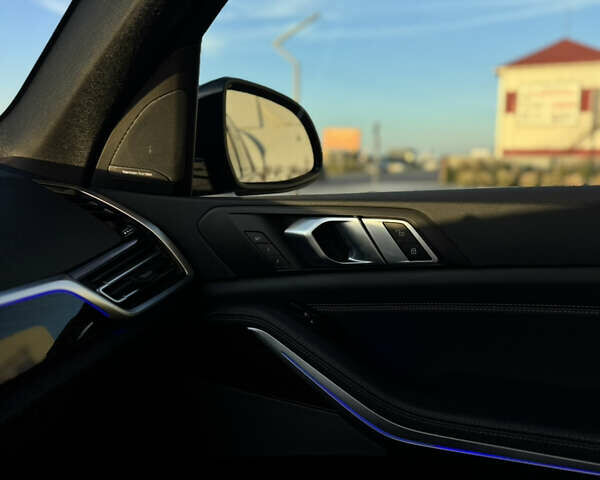 БМВ Х5 2019 у Дніпро (Дніпропетровську) на Automoto.ua Чорний БМВ Х5, об'ємом двигуна 3 л та пробігом 60 тис. км за 61750 $, фото 7 на Automoto.ua