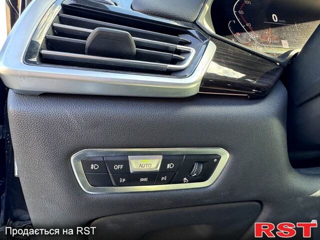 Черный БМВ Х5, объемом двигателя 3 л и пробегом 54 тыс. км за 51500 $, фото 12 на Automoto.ua