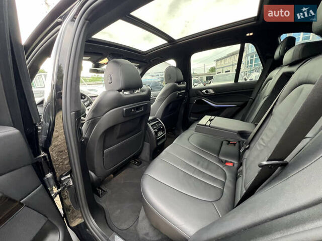 Черный БМВ Х5, объемом двигателя 3 л и пробегом 175 тыс. км за 42000 $, фото 23 на Automoto.ua