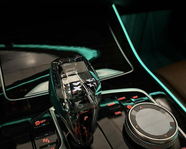 Чорний БМВ Х5, об'ємом двигуна 3 л та пробігом 107 тис. км за 63999 $, фото 68 на Automoto.ua