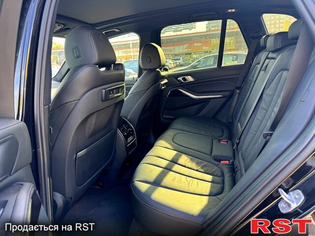 Черный БМВ Х5, объемом двигателя 3 л и пробегом 54 тыс. км за 51500 $, фото 7 на Automoto.ua