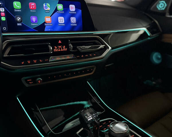 Чорний БМВ Х5, об'ємом двигуна 3 л та пробігом 107 тис. км за 63999 $, фото 69 на Automoto.ua