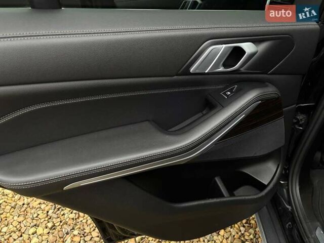 Черный БМВ Х5, объемом двигателя 3 л и пробегом 175 тыс. км за 41500 $, фото 72 на Automoto.ua