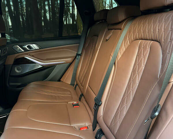 Черный БМВ Х5, объемом двигателя 3 л и пробегом 145 тыс. км за 58000 $, фото 14 на Automoto.ua