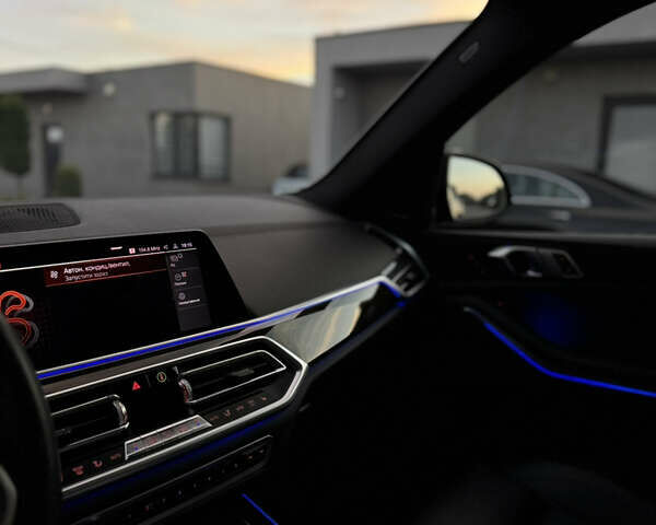 БМВ Х5 2019 у Дніпро (Дніпропетровську) на Automoto.ua Чорний БМВ Х5, об'ємом двигуна 3 л та пробігом 60 тис. км за 61750 $, фото 1 на Automoto.ua