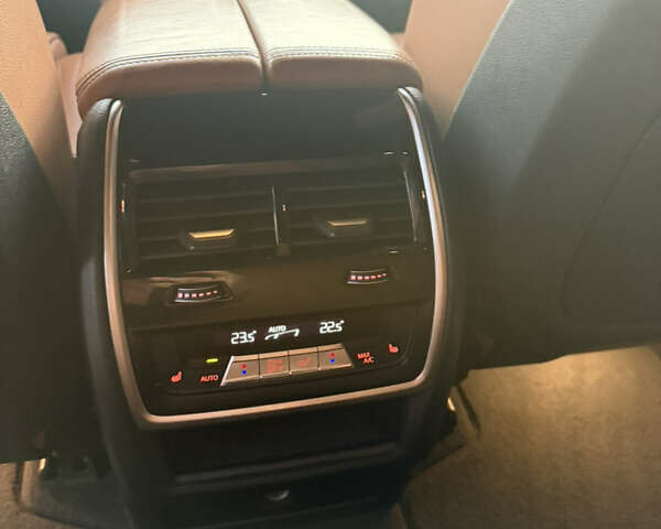 Черный БМВ Х5, объемом двигателя 3 л и пробегом 203 тыс. км за 44900 $, фото 57 на Automoto.ua